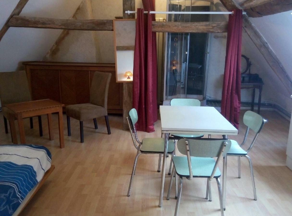 Studio dans un cadre champetre Moiry Exterior foto